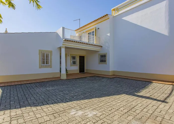 Colina Do Sol By * Paderne